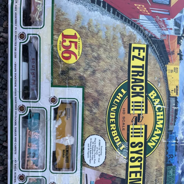 BACHMANN Thunderbolt E-Z Track Ho Scale Train Set - 156 pcs in Original Box