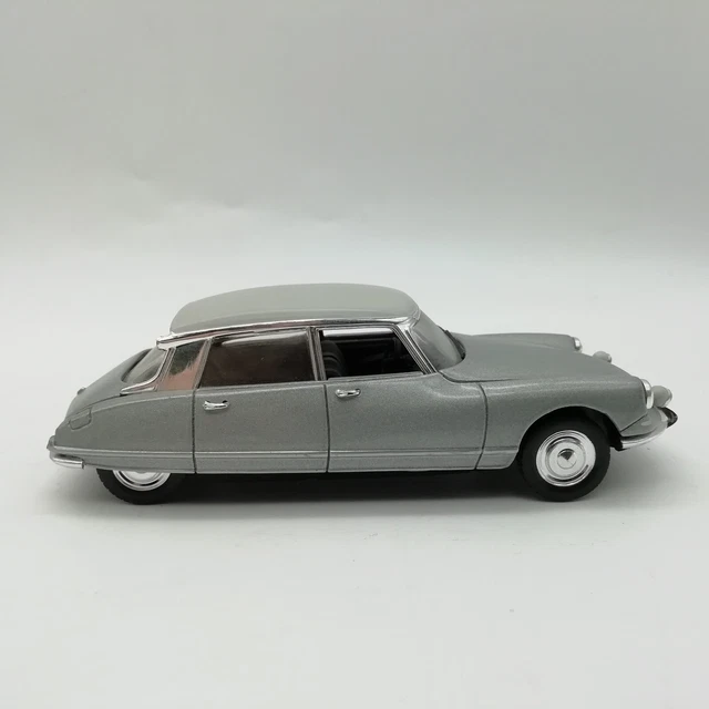 Norev 1/43 Citroën DS 21 Pallas 1967