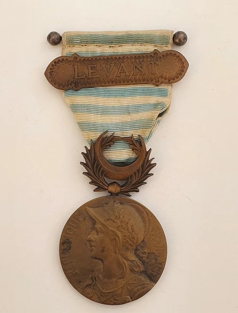 Medaille Reduction Ruban De Médaille Commémorative Du Levant