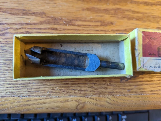 Vtg Ej Willis Co Wood Plug Clutter 3/8