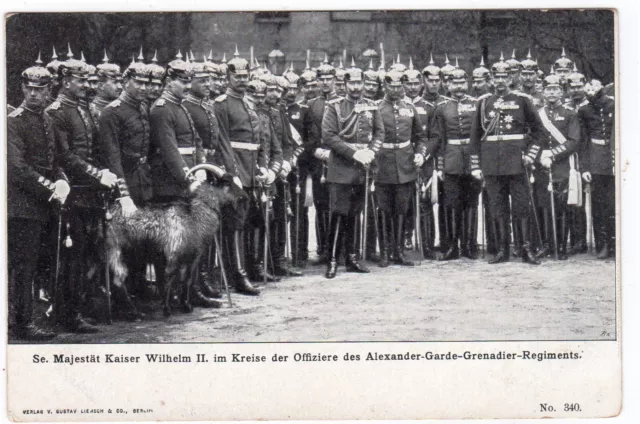 Kaiser Wilhelm II u. Offiziere m. Spitzhaube d. Alexnder-Garde-Grenadier-Rgt.