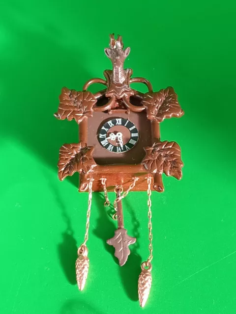 vintage artisan black forest clock