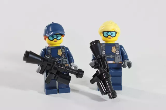 LEGO® City Minifigure Police Women SWAT Team with M16 Granade Launchers