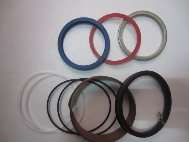 707-99-25870 Brand-new Bucket Cylinder Seal Kit For Komatsu PC130-7K PC220LC-7