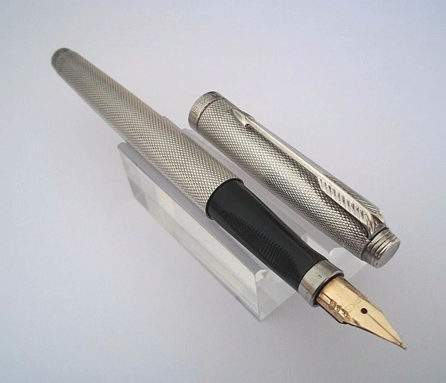 Stylo Plume Parker 75 Pointe Diamant Plaqué Or 20µ - Excellent état, Plume En Or, Vintage