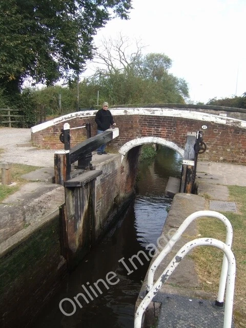Photo 6x4 Trent and Mersey Canal - Wychnor Lock Wychnor Bridges The downs c2009
