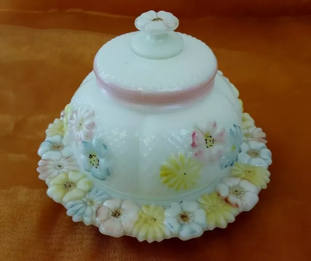 Antique 19th c EAPG Cosmos milk glass domed butter dish cheese keeper Cons. Glas