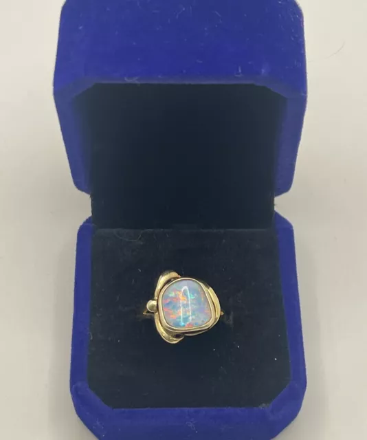 VINTAGE ~ ESTATE~ GENUINE OPAL 14K Setting  3.8 GRAMS SIZE 7  GENTLY WORN