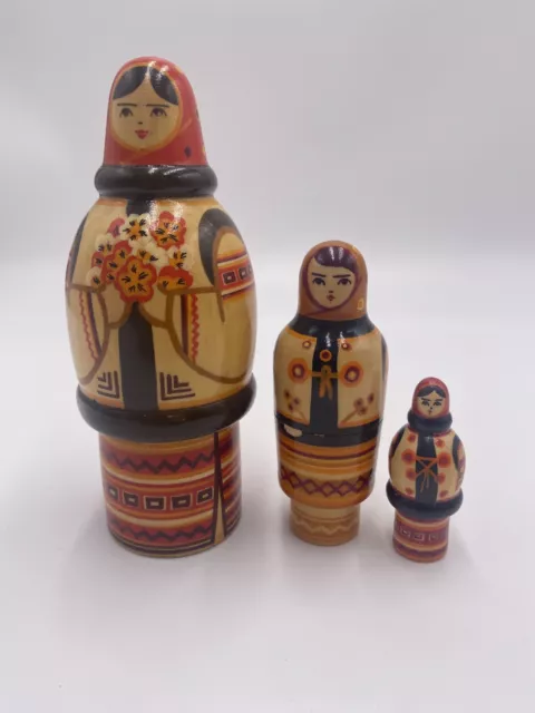 Russian Matryoshka Babushka Wooden Nesting Doll 6'' Tall
