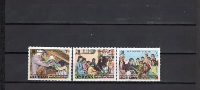 Middle East Jordan never hinged stamp set - Family- Sc 739-741