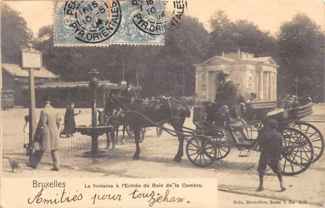 CPA BELGIQUE BRUXELLES LA FONTAINE A L'ENTREE DU BOIS DE LA CAMBRE (dos non divi