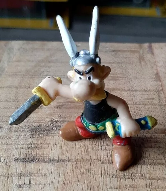 Goscinny - Uderzo - Figurine  Astérix prêt au combat - Plastoy 1997