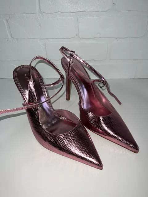 ASOS DESIGN Piano asymetric high heeled shoes in pink Metallic Lizard $50 Sz 7