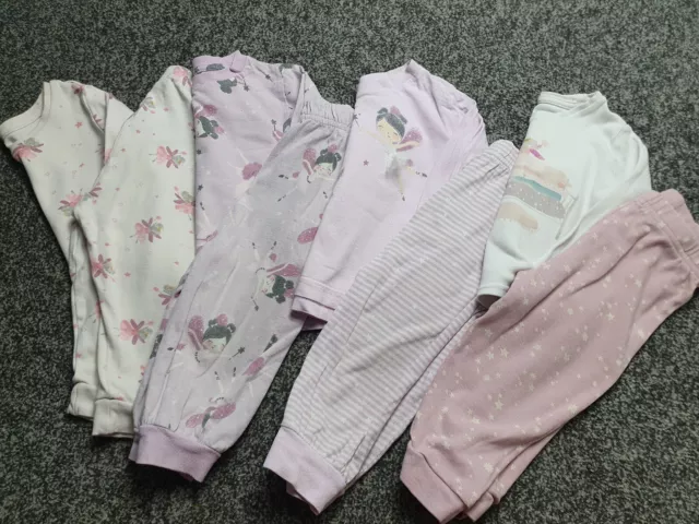 Pacchetto pigiama bambina 9-12 mesi 🙂