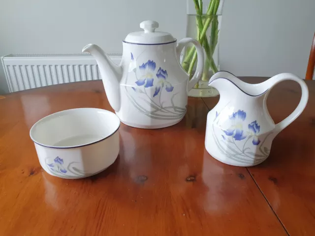 Royal Doulton 'Minerva'  2 Pint Tea Pot,  Sugar Bowl And Milk Jug