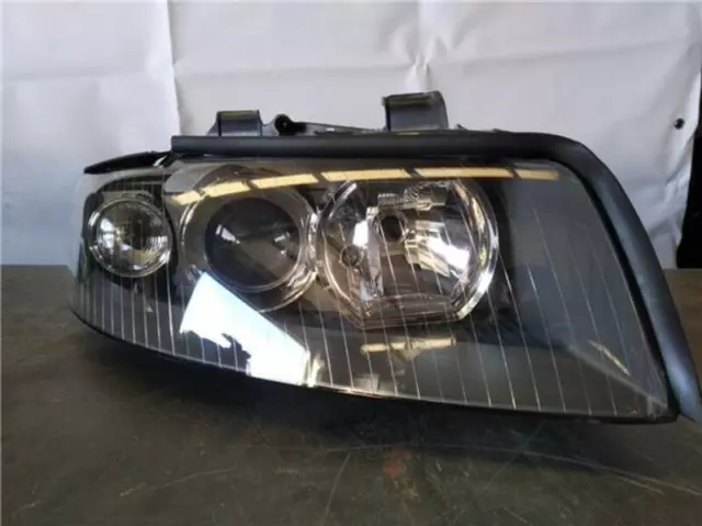 faro derecho para AUDI A4 BERLINA (8E) 51054