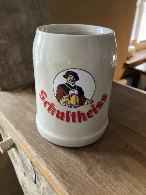 Schultheiss Berlin Pils Bierkrug 0,5l Krug Steinkrug Tonkrug Steingut Bier