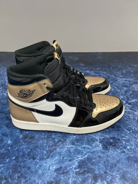 Size 11 Nike Air Jordan 1 Retro High NRG Gold Toe