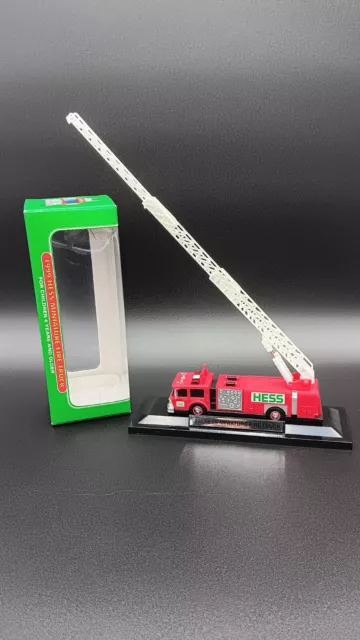 1999 HESS MINIATURE FIRE TRUCK New in Box Amerada Hess Refinery Fire Truck