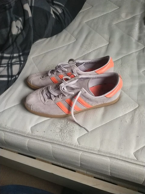 ADIDAS STADT TRAINERS in Soft Purple Orange suede gum sole No