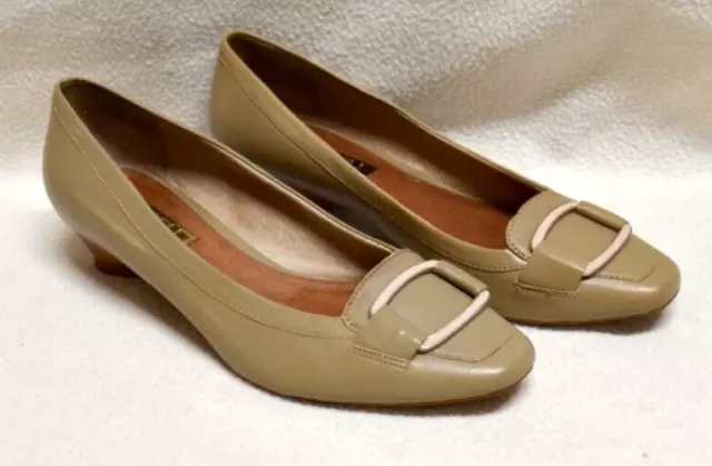 Zensu St Tropez Beige Leather Low Wedge Slip On Square Toe Shoes Size 7 1/2