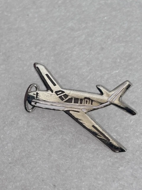 Pins Insigne Aéroport Paris Orly – ADP Chobillon – Collection Aviation Civile