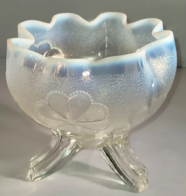 VTG Northwood Clear Opalescent Daisy and Plume 3 Footed Rose bowl, VG Condition