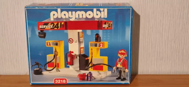 Playmobil 3218 Tankstelle mit Tankwart und Zubehör in OVP komplett