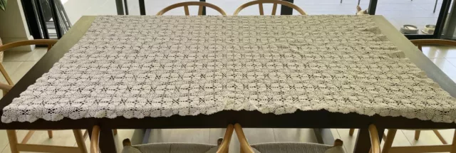 1970's White Cotton Crochet Lace Rectangle TABLE CLOTH/Bedspread 202 x 127cm