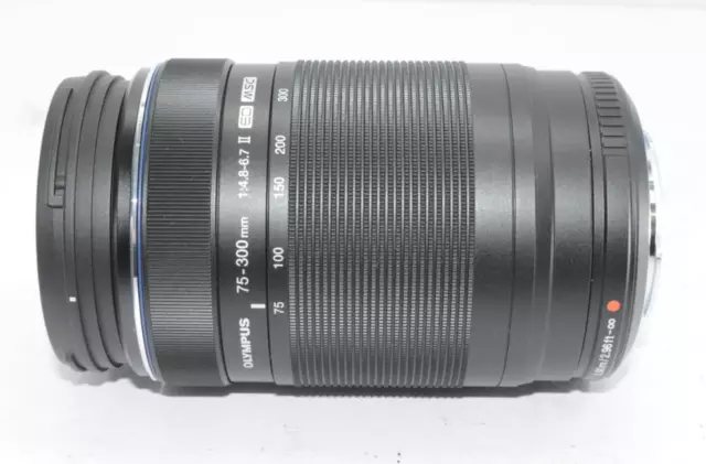 OLYMPUS M.ZUIKO DIGITAL ED 75-300mm F4.8-6.7 II ultra-telephoto zoom lens