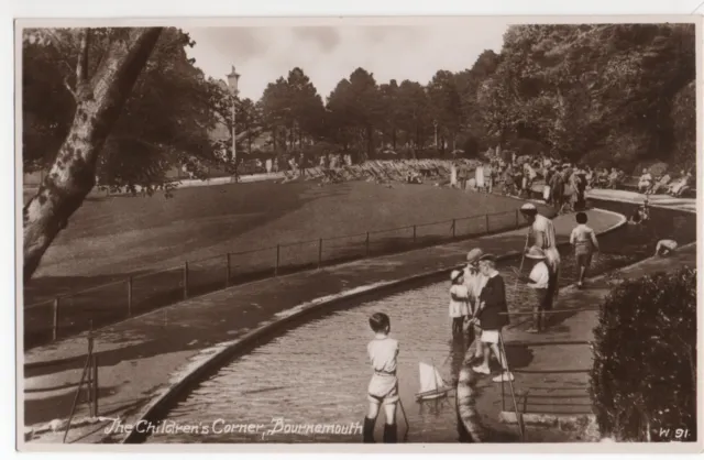 Postcard c1930 - Dorset, Bournemouth, The Children's Corner