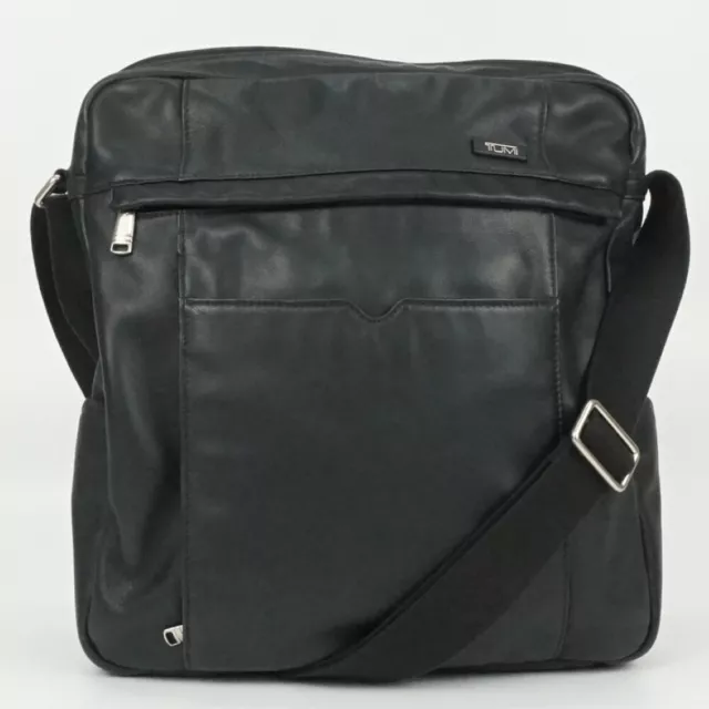 TUMI 60101D Men's Shoulder Bag Crossbody Black Leather