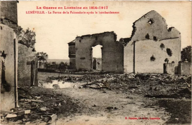 CPA MILITAIRE Lunéville-La Ferme de la Faisanderie aprés le bombardement(316974)