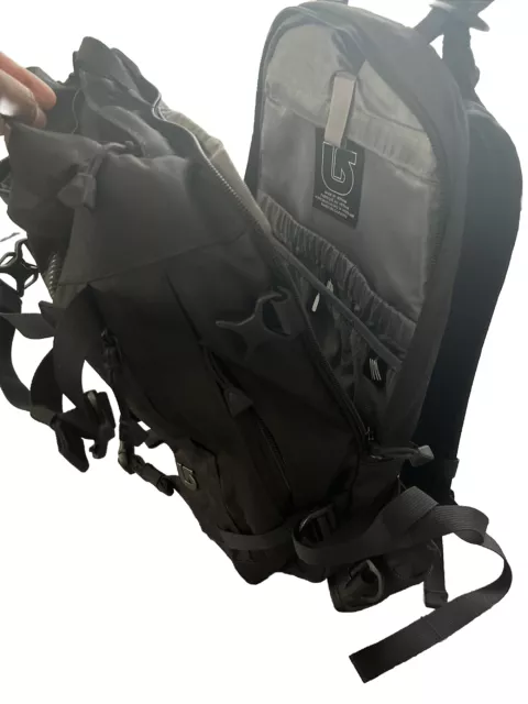 Burton• Sportartikel Backpack +2 BONUS items 2