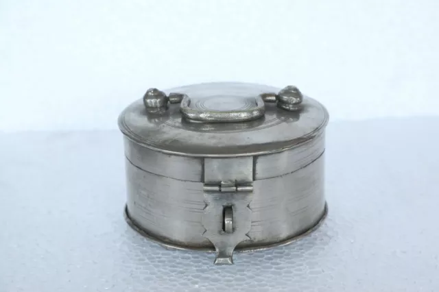 Vintage Brass Handcrafted Round Shape 7 Compartment Betel Nut Box