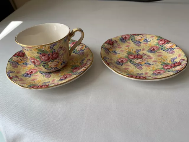 Vintage Royal Winton Grimwades chintz "Welbeck" cup and 2 saucers