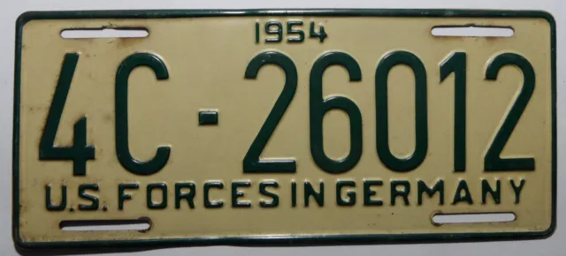 Nummernschild US Forces in Germany von 1954 aus Eisenblech schwer. Selten.