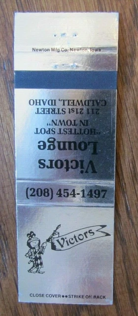 Knight On Matchbook Matchcover: Victors Lounge (Caldwell, Idaho) -E13