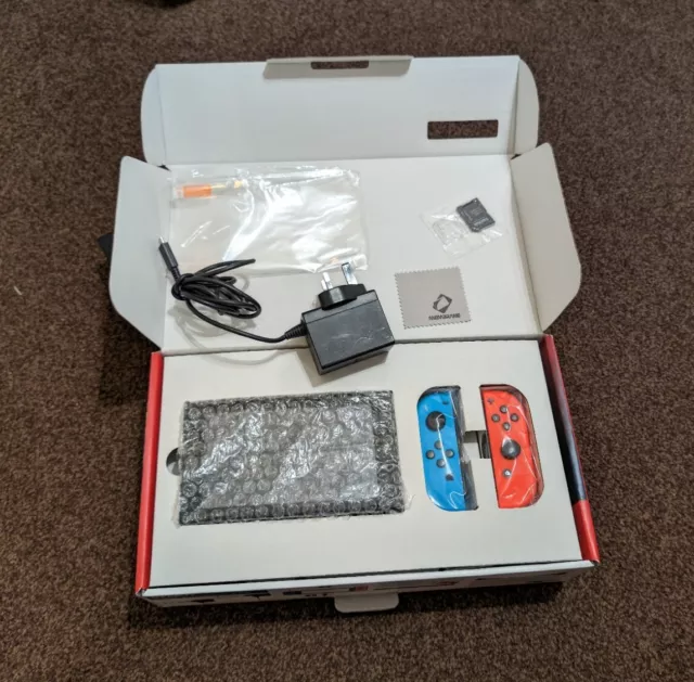 Nintendo Switch Switch V2 Console - Neon Blue/Neon Red