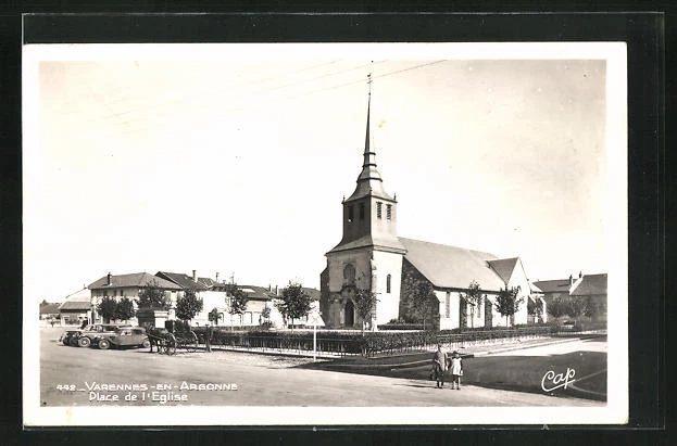 CPA Varennes-en-Argonne, Place de l´Eglise