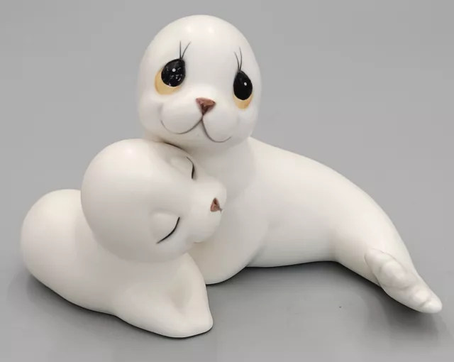 Vintage 2 Pc Oxford White Porcelain Ceramic Mother & Baby Harp Seal Figurines