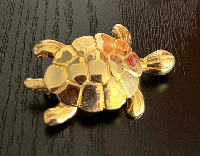Broche Tortue En Métal Doré - Paris Musées, Années 2010 - Occasion En Très Bon état