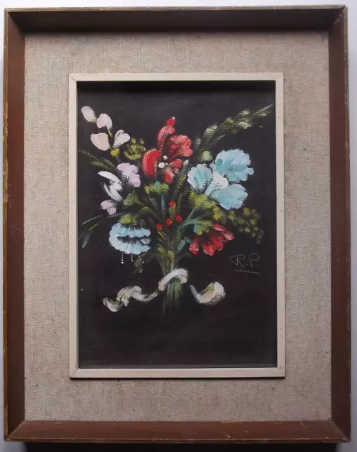 vecchio quadro mazzo di fiori tempera su cartoncino nero cornice siglato R. P.