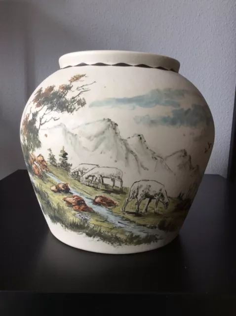 Très grand vase boule en grès à décor de paysage Basque signé Cazalas XXème