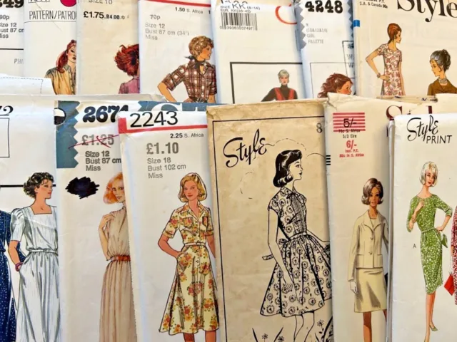 Girls / Women's Vintage Dress,/ Jacket & Skirt Sewing Pattern. Unused. Uncut.