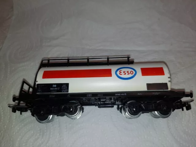 Kesselwagen " Esso " DB Spur HO