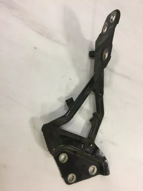 VW TOUAREG 7L 2005 Bonnet Hinge Front Right 7L6823302 Black Used