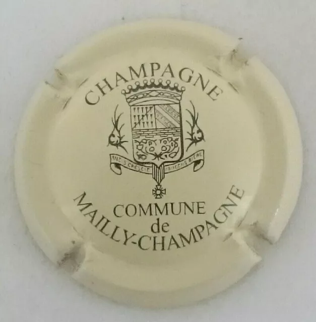 capsule champagne MAILLY CHAMPAGNE n°20a commune crème et noir