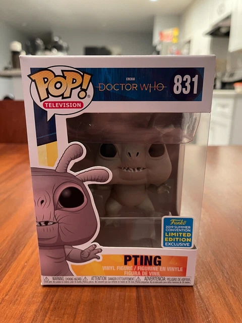 Funko Pop Doctor Who #831 Pting SDCC 2019 Sticker w/ Soft Protector Funko Pop Doctor Who #831 Pting SDCC 2019 Sticker w/ Soft Protector