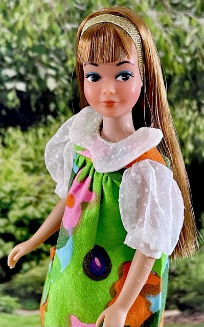 Poupée Vintage Skooter Barbie 1964 – Fabriquée Au Japon – Avec Accessoires